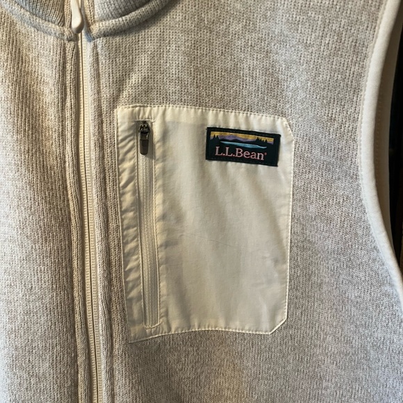 LLBean cream outerwear vest - Picture 2 of 4